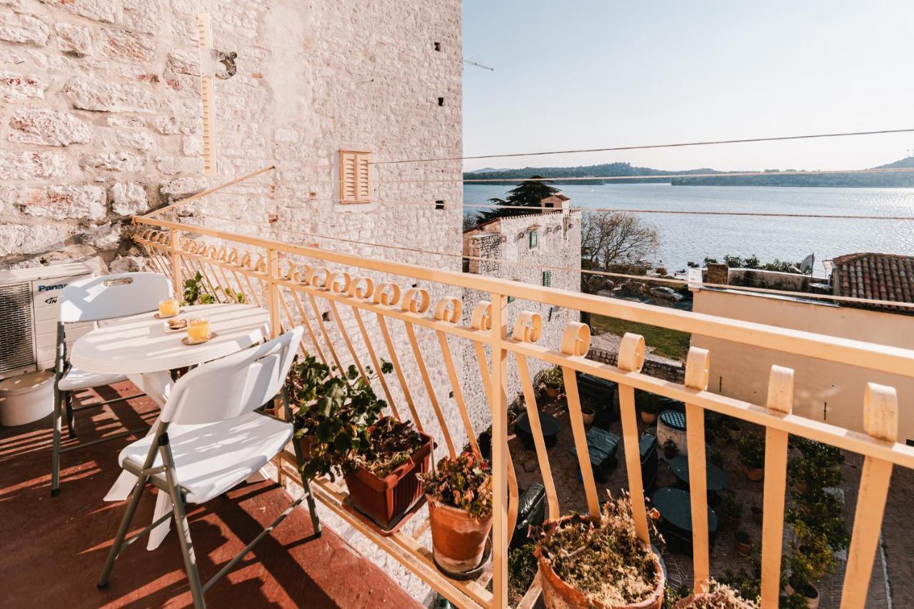 Arya Apartment Šibenik Eksteriør billede