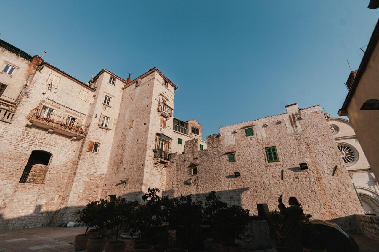 Arya Apartment Šibenik Eksteriør billede