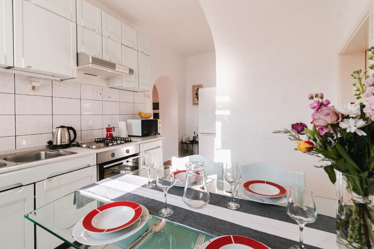Arya Apartment Šibenik Eksteriør billede